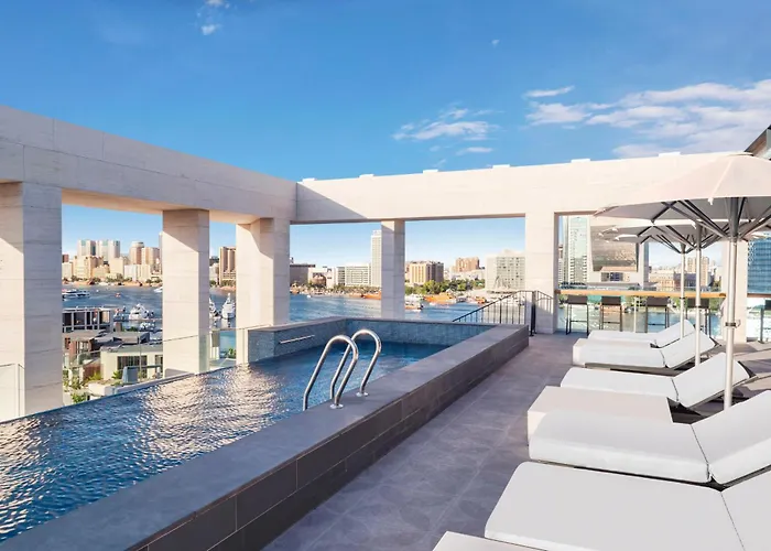 Al Seef Heritage Hotel Dubai, Curio Collection By Hilton